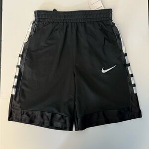 Nike Youth Boys' Dri-FIT Elite Stripe Basketball Shorts Size L